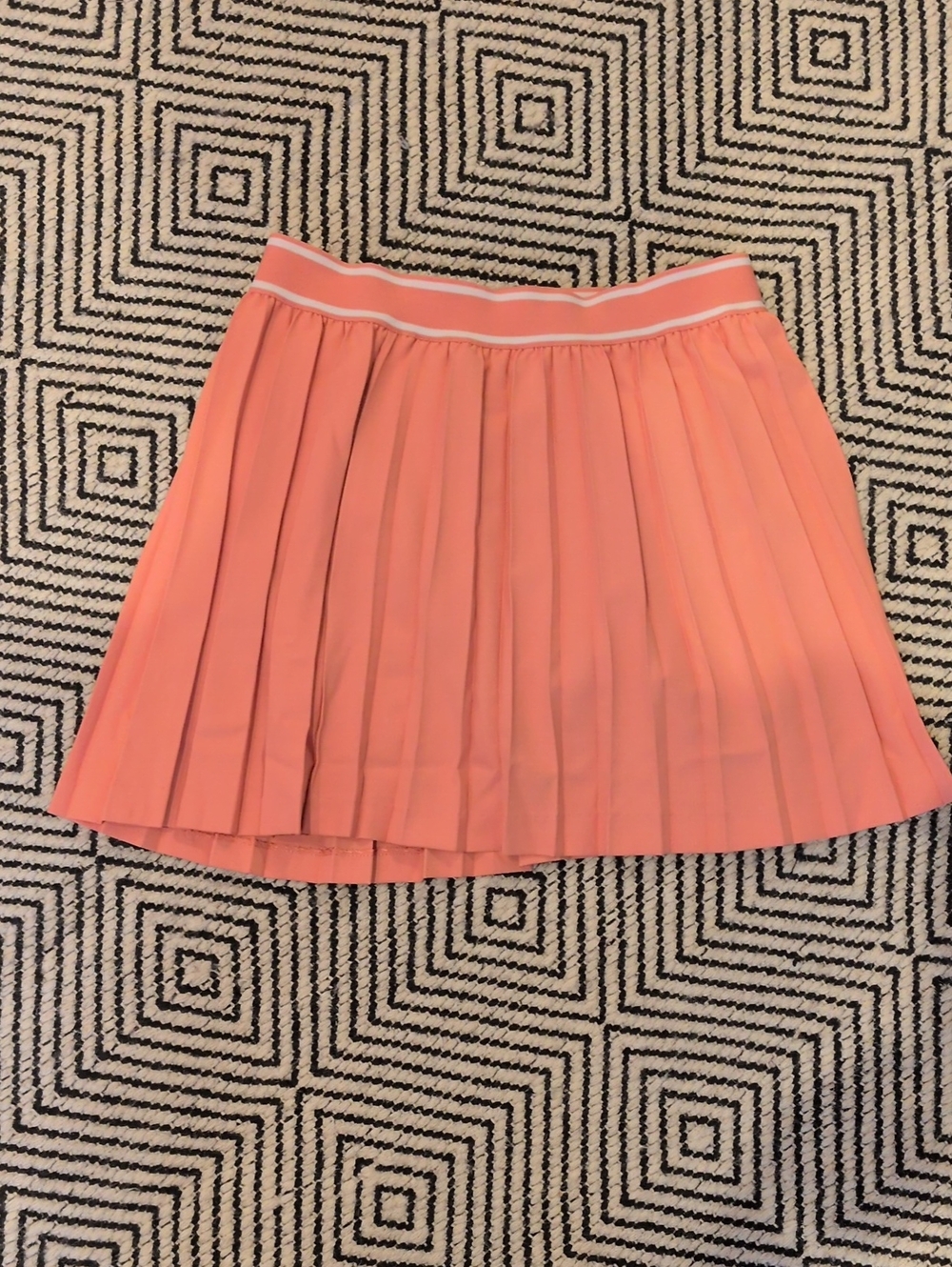 Peter Millar Coral-Peach Pleated Mini Skirt